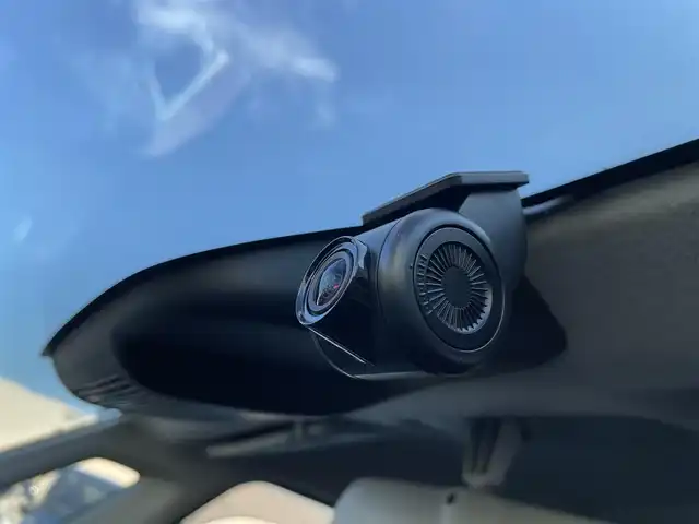 スズキ ソリオ HV MZ 東京都 2025(令7)年 0.2万km スーパーブラックパール 9インチ純正ナビ/フルセグTV/Bluetooth/全方位モニター/両側電動スライドドア/運転席/助手席シートヒーター/ヘッドアップディスプレイ/ナビ連動前後ドライブレコーダー/スズキセーフティサポート/・衝突被害軽減ブレーキ/・車線逸脱抑制・ふらつき防止/・先行車発進お知らせ機能/・アダプティブクルーズコントロール/・ブラインドスポットモニター/ETC2.0/LEDライト/純正フロアマット/純正サイドバイザー/リアサーキュレーター/スマートキー