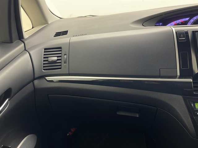 トヨタ エスティマ アエラス 秋田県 2012(平24)年 8.6万km ホワイトパールクリスタルシャイン 4WD/フリップダウンモニター/純正HDDナビ/　　CD/DVD/フルセグTV/バックカメラ/両側パワースライドドア/HIDオートライト/クルーズコントロール/オットマン/ワイパーデアイサー/センターデフロック/ステアリングスイッチ/電動格納ミラー/純正フロアマット/スマートキー/ETC