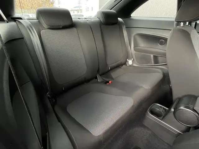 フォルクスワーゲン ザ・ビートル 長野県 2015(平27)年 5万km 白 ストラーダナビ/ 地デジTV/ バックカメラ/ CD/DVD/ bluetooth/ AUX/ HIDヘッドライト/ スマートキー/ プッシュスタート/ ETC/ 純正16インチAW