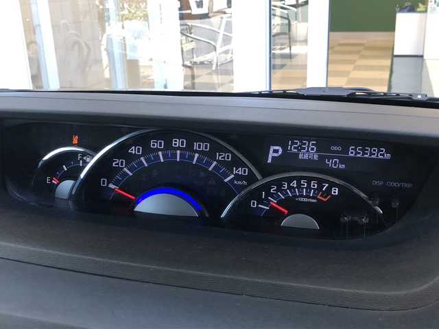 ダイハツ タント カスタム X トップED SA Ⅲ 愛媛県 2018(平30)年 6.6万km メテオライトグレーイリュージョナルP 社外ナビ(AVIC-RW302)/・CD/DVD/ワンセグTV/SD/全方位モニター/・バックカメラ/両側パワースライドドア/スマートアシスト3/・衝突警報/・衝突軽減ブレーキ/・車線逸脱警報/・誤発進抑制(前後)/・先行車発進お知らせ/・オートハイビーム /前方ドライブレコーダー/ETC/リアコーナーセンサー/LEDオートライト/2列目サンシェード/純正アルミホイール/純正フロアマット/ドアバイザー/スマートキー/・スペアキー/取扱説明書/保証書