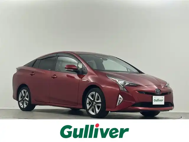 トヨタ プリウス A プレミアム　ツーリングセレ 埼玉県 2016(平28)年 6.9万km エモーショナルレッド 純正９型ナビ　ＴＶ　Ｂｌｕｅｔｏｏｔｈ　バックカメラ　レザーシート　シート―ヒーター　ＡＣ１００Ｖ充電　ブラインドスポットモニター　　ＨＵＤ　レーダークルーズコントロール　プリクラッシュセーフティ