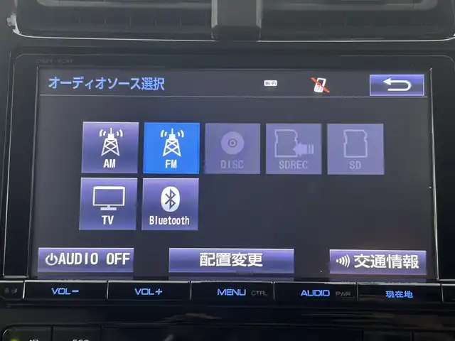トヨタ プリウス A プレミアム　ツーリングセレ 埼玉県 2016(平28)年 6.9万km エモーショナルレッド 純正９型ナビ　ＴＶ　Ｂｌｕｅｔｏｏｔｈ　バックカメラ　レザーシート　シート―ヒーター　ＡＣ１００Ｖ充電　ブラインドスポットモニター　　ＨＵＤ　レーダークルーズコントロール　プリクラッシュセーフティ