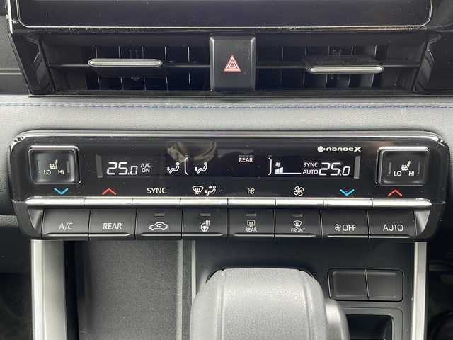 トヨタ ヴォクシー ハイブリッド S－Z 茨城県 2023(令5)年 6万km ホワイトパールクリスタルシャイン セーフティセンス/快適利便パッケージ/モデリスタエアロ/純正ディスプレイオーディオ/　　BT/フルセグ/HDMI/バックカメラ/両側パワースライドドア/パワーバックドア/レーダークルーズコントロール/LEDオートライト/オートマチックハイビーム/ハーフレザーシート/シートヒーター /純正17インチアルミホイール/ステアリングヒーター/ステアリングスイッチ/電子パーキングブレーキ/ブレーキホールド/スマートキー/ETC2.0