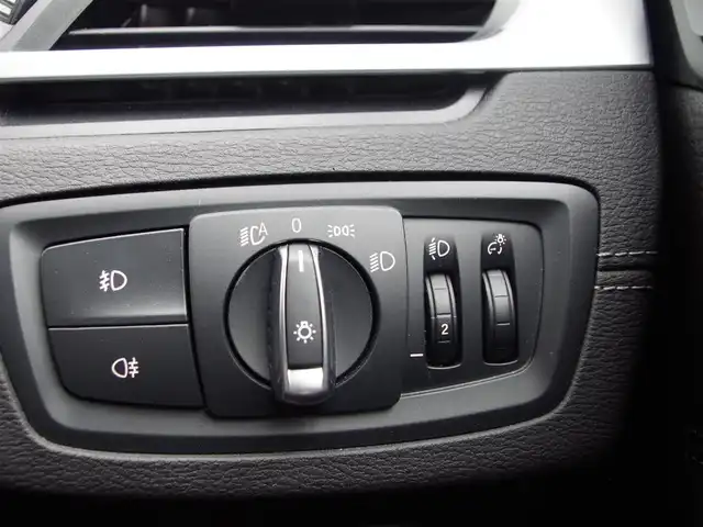 ＢＭＷ Ｘ１ xDrive 18d xライン 埼玉県 2020(令2)年 1.5万km アルピンホワイトⅢ ブラックハーフレザーシート /アダプティブクルーズコントロール /インテリジェントセーフティ /パークディスタンスコントロール /コンフォートアクセス /バックカメラ /ETC /iDriveナビ /シートポジションメモリー機能