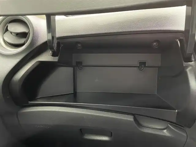 日産 ノート e－パワー X 鹿児島県 2018(平30)年 7.7万km ホワイト 純正ＳＤナビ【ＭＭ３１８Ｄ－Ｗ】　/フルセグＴＶ　/全方位カメラ　/ステアリングリモコン　/デジタルインナーミラー　/ＬＥＤヘッドライト　/オートマチックハイビーム　/ドライブレコーダー　/ＥＴＣ　/電動格納ミラー/禁煙車