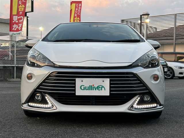トヨタ アクア G G’s 奈良県 2016(平28)年 10.3万km ライムホワイトパールクリスタルシャイン ディーラー純正ナビ(NHZN-W60G)/BT/CD/TV/DVD/SD//衝突軽減システム/横滑り防止装置/車線はみだし防止装置/バックカメラ/LEDヘッドライト/LEDフォグライト/シートヒーター/フルセグTV/ハーフレザーシート/保証書・取説付き
