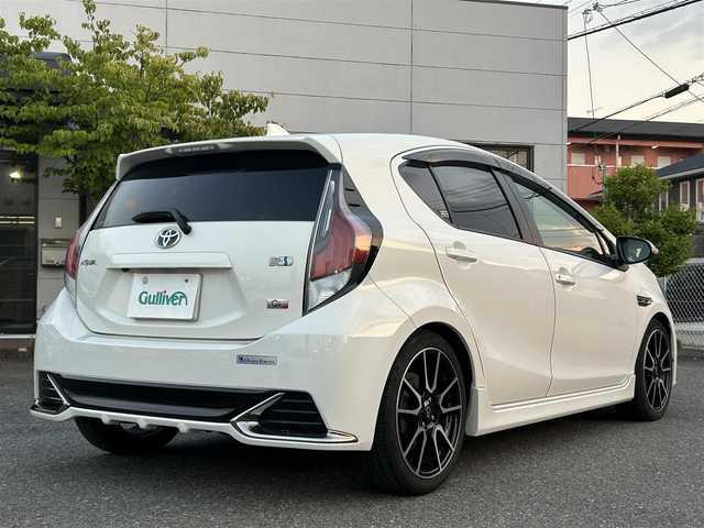 トヨタ アクア G G’s 奈良県 2016(平28)年 10.3万km ライムホワイトパールクリスタルシャイン ディーラー純正ナビ(NHZN-W60G)/BT/CD/TV/DVD/SD//衝突軽減システム/横滑り防止装置/車線はみだし防止装置/バックカメラ/LEDヘッドライト/LEDフォグライト/シートヒーター/フルセグTV/ハーフレザーシート/保証書・取説付き