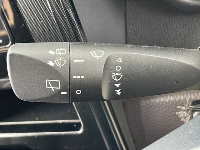 トヨタ タンク G 三重県 2018(平30)年 3.2万km パールホワイトⅢ 衝突被害軽減ブレーキ/社外SDナビ、フルセグTV/社外CD、DVD再生、Bluetooth/両側パワースライドドア/アイドリングストップ/ドライブレコーダー/バックカメラ/オートマチックハイビーム/クルーズコントロール/コーナーセンサー/スマートキー/スペアキー/プッシュスタート/オートライト/ETC/フロアマット/ドアバイザー/横滑り防止装置