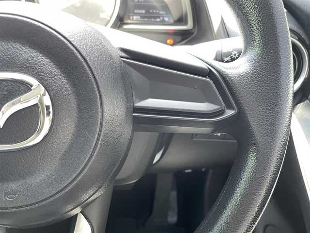 マツダ デミオ 15S 千葉県 2019(令1)年 1.5万km ソウルレッドクリスタルM ワンオーナー/メモリナビ/ワンセグテレビ/アイドリングストップ/プッシュスタート/ETC/電格ミラー/USB入力端子