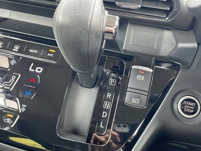 日産 ルークス HWS Gターボ プロパイロットED 山口県 2022(令4)年 5.5万km ブラック プロパイロット/純正９型ナビ（Bluetooth、AM/FM、フルセグTV）/全方位カメラ/両側パワースライドドア/LEDオートライト/純正１５インチアルミホイール/サーキュレーター/ビルトインETC/前後コーナーセンサー/アイドリングストップ/横滑り防止装置