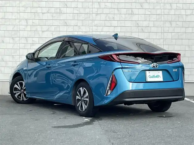 トヨタ プリウス ＰＨＶ S ナビパッケージ 愛知県 2017(平29)年 5.3万km スピリテッドアクアメタリック 純正SDメモリーナビ/バックカメラ/フルセグTV/ETC2.0/Bluetooth/USB/AUX接続/シートヒーター（D/N）/純正フロアマット/純正15インチアルミホイール（キャップあり）/レーダークルーズコントロール/LEDヘッドライト/オートマチックハイビーム/コーナーセンサー/横滑り防止装置/衝突軽減ブレーキ/レーンキープアシスト/純正ドライブレコーダー（前）/ステアリングヒーター/スマートキー/プッシュスタート