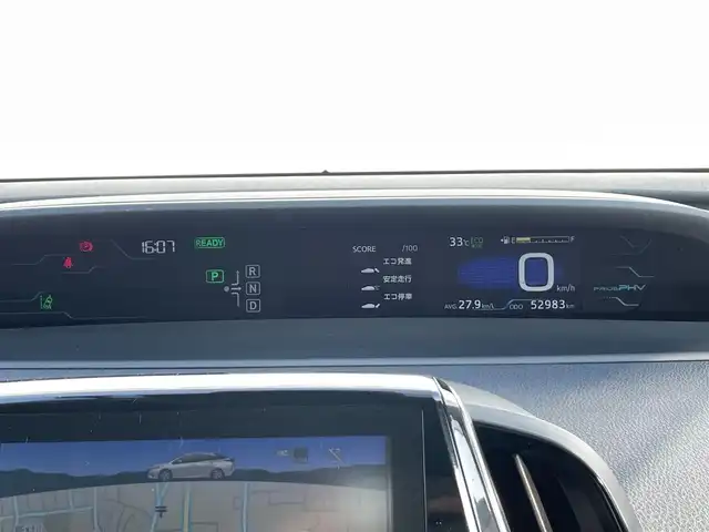 トヨタ プリウス ＰＨＶ S ナビパッケージ 愛知県 2017(平29)年 5.3万km スピリテッドアクアメタリック 純正SDメモリーナビ/バックカメラ/フルセグTV/ETC2.0/Bluetooth/USB/AUX接続/シートヒーター（D/N）/純正フロアマット/純正15インチアルミホイール（キャップあり）/レーダークルーズコントロール/LEDヘッドライト/オートマチックハイビーム/コーナーセンサー/横滑り防止装置/衝突軽減ブレーキ/レーンキープアシスト/純正ドライブレコーダー（前）/ステアリングヒーター/スマートキー/プッシュスタート