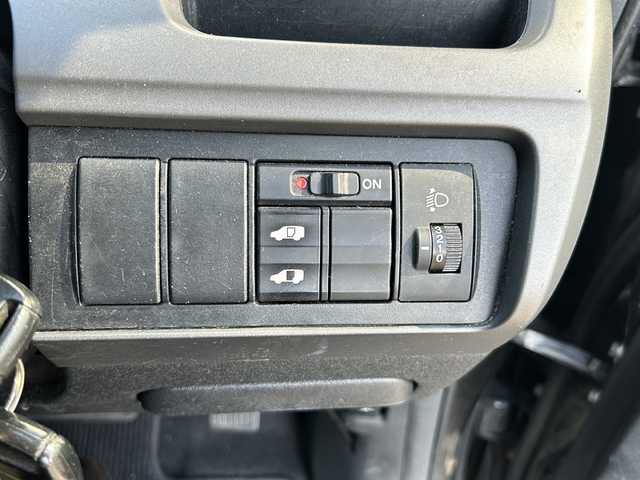 ホンダ ステップワゴン G 愛知県 2008(平20)年 11.4万km ナイトホークブラックパール 登録時走行距離113233km/社外7インチHDDナビ/(ワンセグTV/DVD/USB/AUX)/バックカメラ/ドラレコ前後/左側パワスラ/ヘッドランプレベライザー/ETC/オートクーラー/電格ミラー/リモコンキー/(スペアキー×1)/純正フロアマット/社外ドアバイザー/取説/保証書