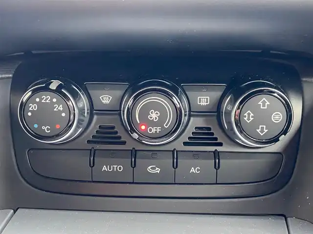 アウディ ＴＴクーペ 2．0 TFSI Sラインパック 福岡県 2010(平22)年 11.6万km アイビスホワイト 純正ナビ/CD/DVD/Bluetooth/SD/TV/ETC/黒半革シート/パワーシート/パドルシフト/純正18インチアルミホイール/オートライト/HIDヘッドライト/純正フロアマット/保証書/取扱説明書