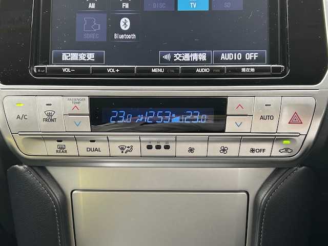 トヨタ ランドクルーザー プラド TX Lパッケージ 兵庫県 2018(平30)年 5.1万km ブラック ワンオーナー/7人乗り/4WD/純正9型ナビ/CD/DVD/フルセグTV/Bluetooth/バックカメラ/セーフティセンスP/レーダークルーズコントロール/LEDヘッドランプ/LEDフロントフォグランプ/黒革シート/前席シートヒーター/エアシート/パワーシート/クリアランスソナー/バックソナー/ビルトインETC/電動格納サードシート/リバース連動ドアミラー/電動オート格納機能/保証書/取説/スペアキー1本