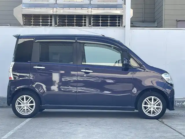 スバル ルクラ カスタム R 青森県 2010(平22)年 3.4万km アーバンナイトブルークリスタルメタリック 4WD/社外メモリナビ/・フルセグTV/・AM/FM/CD/DVD/BT/フォグランプ/純正14AW/純正フロアマット/ETC/室内イルミネーション仕様/冬タイヤ積み込み有/保証書