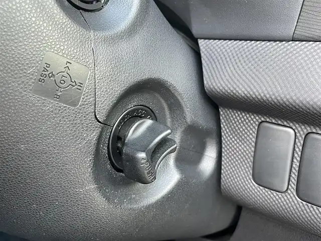 スバル ルクラ カスタム R 青森県 2010(平22)年 3.4万km アーバンナイトブルークリスタルメタリック 4WD/社外メモリナビ/・フルセグTV/・AM/FM/CD/DVD/BT/フォグランプ/純正14AW/純正フロアマット/ETC/室内イルミネーション仕様/冬タイヤ積み込み有/保証書