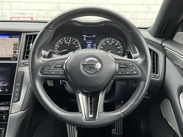 日産 スカイライン 400R 群馬県 2020(令2)年 6.4万km 紺 安全性能/・インテリジェントクルーズコントロール/・エマージェンシーブレーキ/・後側方衝突防止支援/・車線逸脱警報/・車線逸脱防止支援/純正メモリナビ/　　Bluetooth/フルセグ/CD/DVD/    FM/AM/USB/MusicBox/サンルーフ/BOSEサウンド/アラウンドビューモニター/赤ブレーキキャリパー/黒レザーシート/前席パワーシート/前席シートヒーター/オートLEDヘッドライト/フォグランプ/パドルシフト/前方ドライブレコーダー/ビルドインETC2.0