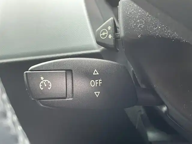 ＢＭＷ ５２５ｉ Mスポーツ 東京都 2010(平22)年 13.4万km 白 純正ナビ/バックカメラ/ETC/ハーフレザーシート/パワーシート/HIDヘッドライト/スマートキー/プッシュスタート