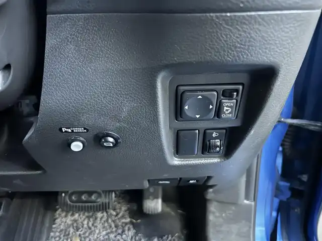 日産 キューブ 15X Vセレクション 静岡県 2009(平21)年 14.6万km パシフィックブルー 日産純正HDDナビ/FM/AM/ワンセグ/iPod/前後コーナーセンサー/フォグランプ/ドアバイザー/スマートキー/プッシュスタート/ETC