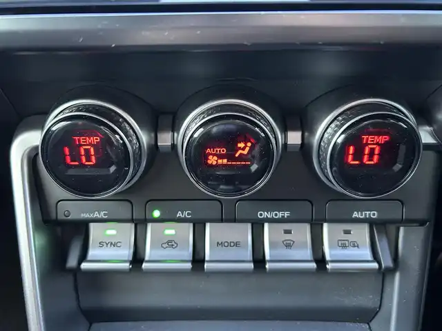 スバル ＢＲＺ S 群馬県 2022(令4)年 0.9万km WRブルーパール 6MT車/純正9インチナビ/（CD/DVD/SD/Bluetooth/SD）/フルセグテレビ/バックカメラ/クルーズコントロール/ハーフレザーシート/シートヒーター/純正ドライブレコーダー/ETC/プッシュスタート/LEDヘッドランプ/ステアリングリモコン/純正18インチアルミホイール/保証書/取扱説明書/スペアーキー1本