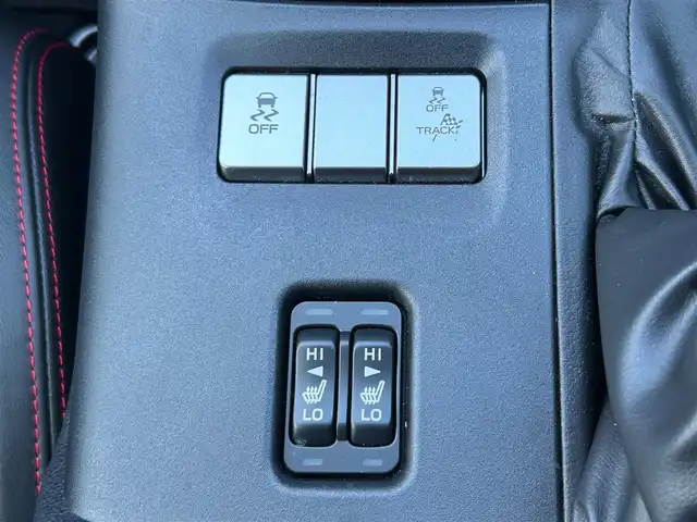 スバル ＢＲＺ S 群馬県 2022(令4)年 0.9万km WRブルーパール 6MT車/純正9インチナビ/（CD/DVD/SD/Bluetooth/SD）/フルセグテレビ/バックカメラ/クルーズコントロール/ハーフレザーシート/シートヒーター/純正ドライブレコーダー/ETC/プッシュスタート/LEDヘッドランプ/ステアリングリモコン/純正18インチアルミホイール/保証書/取扱説明書/スペアーキー1本