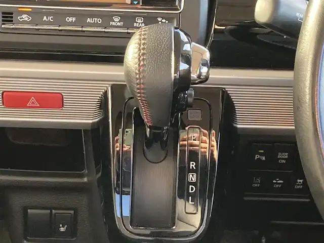 スズキ スペーシア カスタム HYBRID XS 静岡県 2020(令2)年 9.6万km ブルーイッシュブラックパール3 (株)IDOMが運営する【じしゃロン焼津店】の自社ローン専用車両になります。こちらは現金またはオートローンご利用時の価格です。自社ローンご希望の方は別途その旨お申付け下さい　/社外ＳＤナビ/（ワンセグＴＶ/Ｂｌｕｅｔｏｏｔｈ接続/ＣＤ/ＤＶＤ）/両側パワースライドドア/衝突軽減ブレーキ/レーンキープアシスト/運転席シートヒーター/ＬＥＤヘッドライト/オートライト/プッシュスタート＆スマートキー