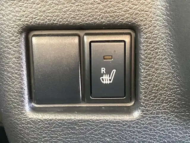 スズキ スペーシア カスタム HYBRID XS 静岡県 2020(令2)年 9.6万km ブルーイッシュブラックパール3 (株)IDOMが運営する【じしゃロン焼津店】の自社ローン専用車両になります。こちらは現金またはオートローンご利用時の価格です。自社ローンご希望の方は別途その旨お申付け下さい　/社外ＳＤナビ/（ワンセグＴＶ/Ｂｌｕｅｔｏｏｔｈ接続/ＣＤ/ＤＶＤ）/両側パワースライドドア/衝突軽減ブレーキ/レーンキープアシスト/運転席シートヒーター/ＬＥＤヘッドライト/オートライト/プッシュスタート＆スマートキー