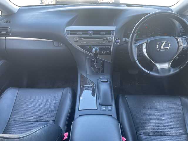 レクサス ＲＸ 450h バージョンL エアサス 長野県 2013(平25)年 9.1万km スターライトブラックガラスフレーク ・純正HDDメーカオプションナビナビゲーション/CD DVD フルセグTV Bluetooth/・バックカメラ/・ビルトインETC/・レーダークルーズコントロール/・黒革シート/・シートヒーター(D/N)/・エアーシート(D/N)/・パワーシート(D/N)/・パワーバックドア/・純正19インチアルミホイール/・コーナーセンサー/・LEDヘッドライト/・オートライト/・フォグライト/・ウィンカーミラー/・電動格納ミラー/・フロアマット/・スマートキー/・エンジンプッシュスタート/・エアサス/・AW付き冬タイヤ積込有り