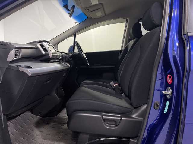 ホンダ フリード ハイブリット ジャストセレクション 神奈川県 2014(平26)年 3.7万km コバルトブルーパール 純正ナビ【VXM-152VFi】/Bluetooth CD DVD フルセグ /両側スライドドア/バックカメラ/ETC/クルーズコントロール/スマートキー/純正15インチAW/横滑り防止装置/アイドリングストップ/オートライト/電格格納ミラー/ウィンカーミラー/フロアマット/スペアキー