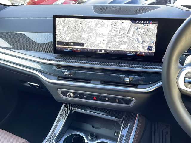 ＢＭＷ ＢＭＷ Ｘ５ xDrive 40d Mスポーツ 東京都 2025(令7)年 0.7万km カーボンブラックM ワンオーナー/新車時保証書　取扱説明書/ドライビングアシスト/緊急時のブレーキ・アシスト/ステアリング&レーン・コントロール・アシスト/ACC（アクティブ・クルーズ・コントロール）/レーン・チェンジ・ウォーニング＆レーン・チェンジ・アシスト/パーキング・アシスト/純正ナビ/フルセグTV/USB/BT/AppleCarplay/360度カメラ　ETC/ハーマンカードンオーディオ/純正ドライブレコーダー【前後】/ヘッドアップディスプレイ/パワーシート【フロントメモリー＆マッサージ付】/レザーシート　パノラマガラスサンルーフ/シートヒーター/ベンチレーター/カーボンファイバートリム/LEDヘッドライト/オートライト/パワーバックドア/スマートキー×２/デジタルカードキー×１/ブルーキャリパー/純正22インチアルミ