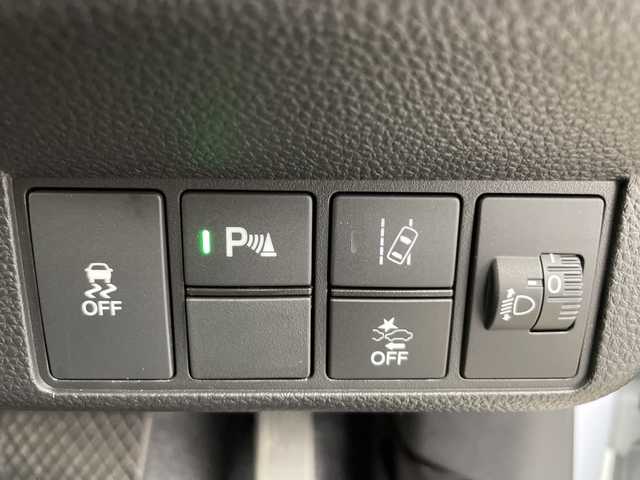 ホンダ Ｎ ＷＧＮ L スタイル+ビター 富山県 2024(令6)年 0.3万km プレミアムサンライトホワイトパール ワンオーナー/社外ナビ【AVIC-RZ812】/（AM/FM/CD/DVD/SD/USB/BT）/フルセグTV/バックカメラ/鉄チン付き夏タイヤ積込/衝突被害軽減ブレーキ/アダプティブクルーズコントロール/レーンキープアシスト/オートマチックハイビーム/LEDヘッドライト/リアパーキングセンサー/ハーフレザーシート/前席シートヒーター/スマートキー×２/プッシュスタート/アイドリングストップ/純正フロアマット/ドアバイザー/取扱説明書/保証書