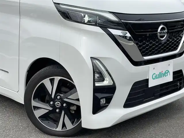 日産 ルークス HWS Gターボ プロパイロットED 佐賀県 2021(令3)年 3.1万km チタニウムグレーM/シルキーホワイト ディスプレイオーディオ(AM/FM/Bluetooth)/アラウンドビューモニター/プロパイロット/エマージェンシーブレーキ/クリアランスソナー/両側パワースライドドア/オートホールド/純正LEDヘッドライト/純正フロアマット/純正15インチアルミホイール