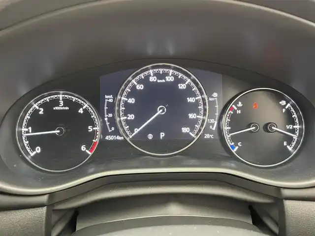 マツダ マツダ３ファストバック XD バーガンディセレクション 愛知県 2021(令3)年 4.5万km チタニウムフラッシュマイカ 純正ナビ　フルセグＴＶ　ＨＤＭＩ　ＢＴ　DVD　純正スポイラー　バーガンディ専用赤革シート　シートヒーター　ステアリングヒーター　バックカメラ　ＥＴＣ　衝突軽減装置　追従クルコン　ＬＥＤオートライト　パドルシフト　ＢＳＭ　コーナーセンサー　パワーシート　メモリシート　アイドリングストップ　電動パーキング　オートホールド　禁煙車