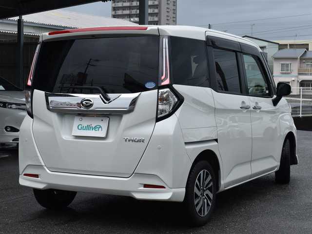 ダイハツ トール カスタムG 大分県 2020(令2)年 3.9万km パールホワイトⅢ 社外ナビ【CN-RA06WD】/　CD/DVD/フルセグTV/BT/パノラマモニター/両側パワースライドドア/スマートキー/プッシュスタート/スマートアシスト/　・衝突警報機能（対車両・対歩行者）/　・衝突回避支援ブレーキ機能/　・ブレーキ制御付き誤発進抑制機能/　・車線逸脱警報機能/　・路外逸脱警報/　・ふらつき警報/　・先行車発進お知らせ機能/　・全車速追従機能付きACC/革巻きステアリング/ステアリングスイッチ/純正LEDヘッドライト/純正14インチアルミ/コーナーセンサー/ETC/保証書/取扱説明書