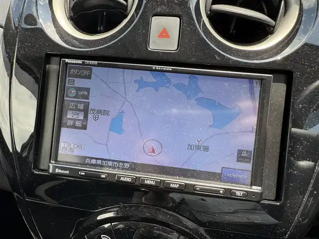 日産 ノート e－パワー B 兵庫県 2019(平31)年 2.7万km ブリリアントシルバー 社外ナビ/オートハイビーム/Pセンサー/エマージェンシーブレーキサポート/車線逸脱警報/オートライト/Bluetoothオーディオ/ドラレコ/プッシュスタート＆スマートキー