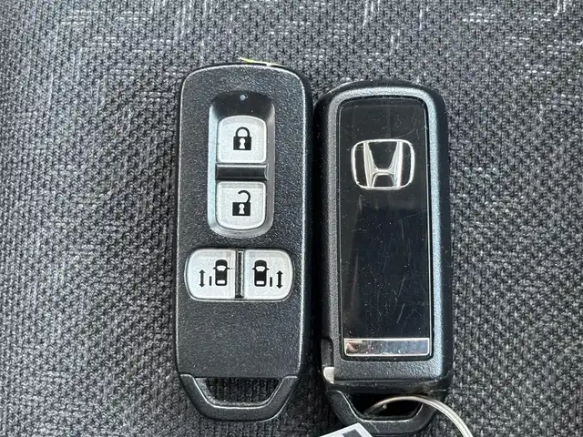 ホンダ Ｎ ＢＯＸ G ターボパッケージ 宮城県 2013(平25)年 5.3万km プレミアムホワイトパール 登録時走行距離５２３６０ｋｍ/両側パワースライドドア/クルーズコントロール/オートライト/横滑り防止機能/ECON/ベンチシート/ステアリングスイッチ/エンジンスタートボタン/スマートキー/スペアキー/CD/AM/FM/ウインカーミラー/ドアバイザー