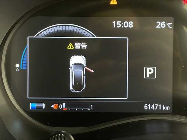 日産 キックス 鹿児島県 2020(令2)年 6.2万km ブリリアントホワイトパール 純正ＳＤナビ/（フルセグ/Bluetooth/CD）/プロパイロット　/アラウンドビューモニター/バックカメラ　/純正ドライブレコーダー　/ビルドインＥＴＣ　/シートヒーター　/ハーフレザー　/デジタルインナーミラー　/ルーフエンドスポイラー　/ルーフレール　/レーンキープアシスト/ステアリングスイッチ/ステアリングヒーター/フォグライト/オートライト/LEDヘッドライト/純正17インチアルミホイール/スマートキー/プッシュスタートボタン/スペアキー1本
