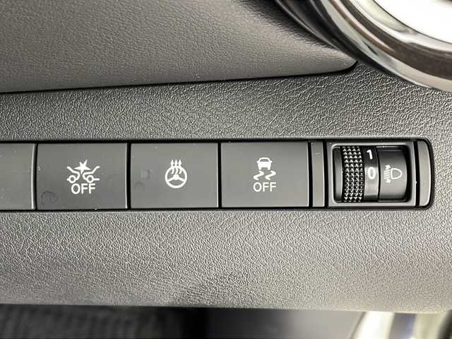 日産 キックス 鹿児島県 2020(令2)年 6.2万km ブリリアントホワイトパール 純正ＳＤナビ/（フルセグ/Bluetooth/CD）/プロパイロット　/アラウンドビューモニター/バックカメラ　/純正ドライブレコーダー　/ビルドインＥＴＣ　/シートヒーター　/ハーフレザー　/デジタルインナーミラー　/ルーフエンドスポイラー　/ルーフレール　/レーンキープアシスト/ステアリングスイッチ/ステアリングヒーター/フォグライト/オートライト/LEDヘッドライト/純正17インチアルミホイール/スマートキー/プッシュスタートボタン/スペアキー1本