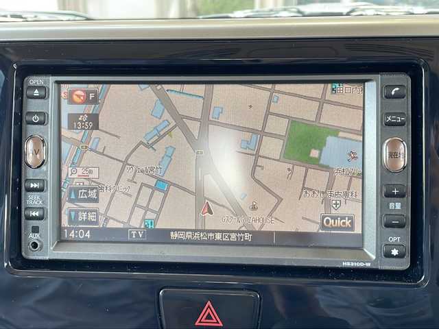 日産 デイズ ルークス X 静岡県 2018(平30)年 2.8万km スパークリングレッドM 純正メモリナビ/・CD/・DVD/・フルセグTV/・Bluetooth/・AUX/・AM/・FM/主要装備/・衝突軽減/・横滑り防止装置/・踏み間違い防止装置/・アラウンドビューモニター/・片側パワスラ/・リアサンシェード/・リアシーリングファン/・ステアリングスイッチ/・スマートキー/・プッシュスタート/・純正フロアマット