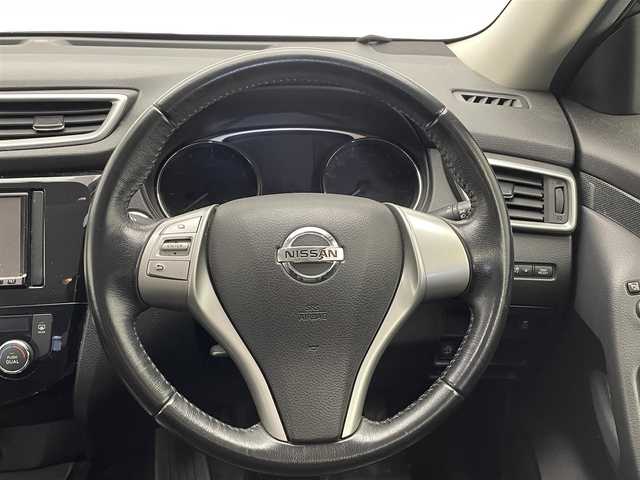 日産 エクストレイル 20X 青森県 2014(平26)年 10.3万km ダイヤモンドブラック (株)IDOMが運営する【じしゃロン青森店】の自社ローン専用車両になりますこちらは現金、またはオートローンご利用時の価格です。自社ローンご希望の方は別途その旨お申付け下さい。/４WD/HDDナビ/バックカメラ/ETC/シートヒーター/オートライト/LEDヘッドライト/電動格納ミラー/ダウンヒルアシストコントロール/社外アルミホイール/純正フロアマット/サイドバイザー/フォグランプ/ウィンカーミラー/プッシュスタート/アイドリングストップ