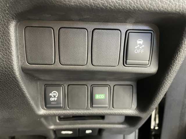 日産 エクストレイル 20X 青森県 2014(平26)年 10.3万km ダイヤモンドブラック (株)IDOMが運営する【じしゃロン青森店】の自社ローン専用車両になりますこちらは現金、またはオートローンご利用時の価格です。自社ローンご希望の方は別途その旨お申付け下さい。/４WD/HDDナビ/バックカメラ/ETC/シートヒーター/オートライト/LEDヘッドライト/電動格納ミラー/ダウンヒルアシストコントロール/社外アルミホイール/純正フロアマット/サイドバイザー/フォグランプ/ウィンカーミラー/プッシュスタート/アイドリングストップ