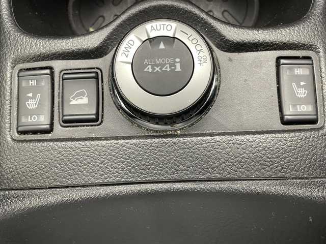 日産 エクストレイル 20X 青森県 2014(平26)年 10.3万km ダイヤモンドブラック (株)IDOMが運営する【じしゃロン青森店】の自社ローン専用車両になりますこちらは現金、またはオートローンご利用時の価格です。自社ローンご希望の方は別途その旨お申付け下さい。/４WD/HDDナビ/バックカメラ/ETC/シートヒーター/オートライト/LEDヘッドライト/電動格納ミラー/ダウンヒルアシストコントロール/社外アルミホイール/純正フロアマット/サイドバイザー/フォグランプ/ウィンカーミラー/プッシュスタート/アイドリングストップ