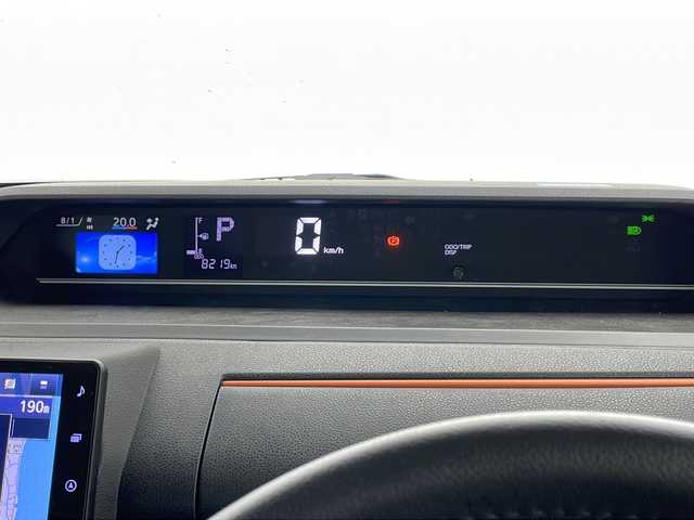 ダイハツ タント ファンクロスターボ 千葉県 2022(令4)年 0.9万km クロムグレーメタリック 純正ナビ/　CD/DVD/Bluetooth/フルセグTV/スマートアシスト/衝突軽減ブレーキ/クリアランスソナー/全方位カメラ/標識認識機能/電動パーキング/オートホールド/オートハイビーム/両側パワスラ/前席シートヒーター/ルーフレール/LEDライト/フォグランプ/前方ドラレコ/ETC/フロアマット