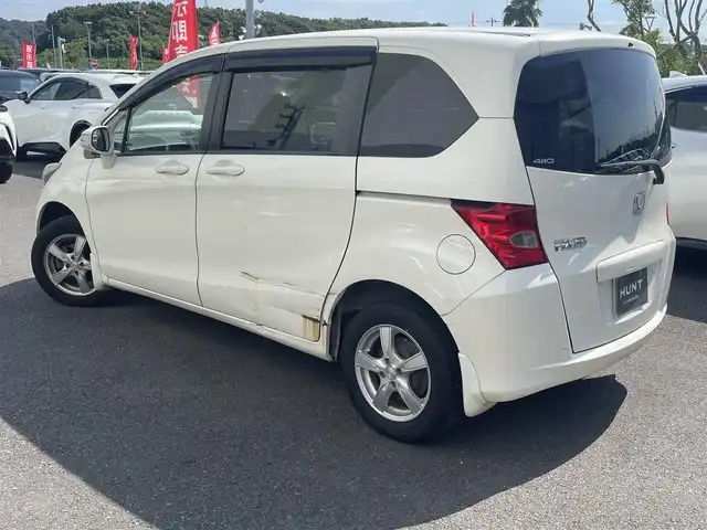 ホンダ フリード FLEX ジャストセレクション 千葉県 2009(平21)年 12.9万km プレミアムホワイトパール ４ＷＤ/片側パワースライドドア/ＥＴＣ/純正フロアマット/ドアバイザー/社外１５インチアルミホイール