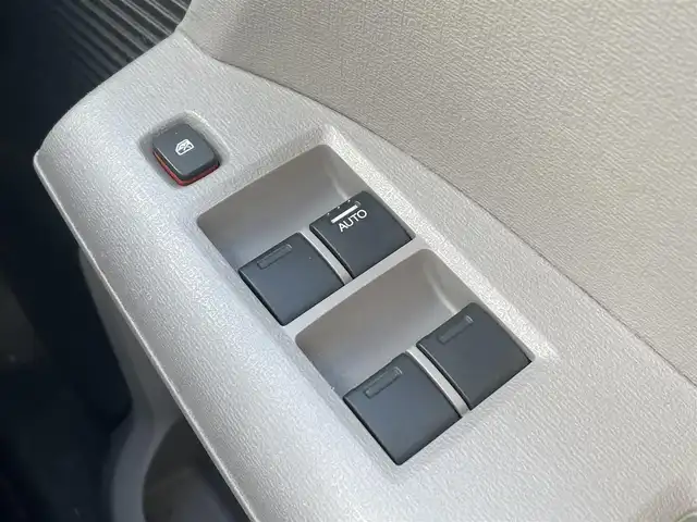 ホンダ フリード FLEX ジャストセレクション 千葉県 2009(平21)年 12.9万km プレミアムホワイトパール ４ＷＤ/片側パワースライドドア/ＥＴＣ/純正フロアマット/ドアバイザー/社外１５インチアルミホイール