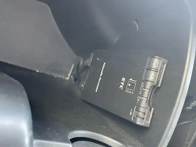 ホンダ フリード FLEX ジャストセレクション 千葉県 2009(平21)年 12.9万km プレミアムホワイトパール ４ＷＤ/片側パワースライドドア/ＥＴＣ/純正フロアマット/ドアバイザー/社外１５インチアルミホイール