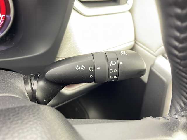 トヨタ ＲＡＶ４ G Zパッケージ 愛知県 2020(令2)年 3.1万km ホワイトパールクリスタルシャイン 純正ディーラーオプション9インチナビ/【Bluetooth/フルセグTV/CD/DVD】/パノラマルーフ/レザーシート/デジタルインナーミラー/バックカメラ/トヨタセーフティーセンス/・プリクラッシュセーフティー/・レーントレーシングアシスト/・レーダークルーズコントロール/・オートマチックハイビーム/・ロードサインアシスト/・ブラインドスポットモニター/・パーキングサポートブレーキ/パワーバックドア/ステアリングヒーター/電動格納ミラー/シートメモリー/パワーシート/シートヒーター/ステアリングスイッチ/純正ドアバイザー/純正フロアマット/ビルトインETC2.0/純正19インチアルミホイール/電動格納ミラー/LEDオートライト