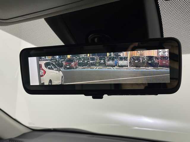 トヨタ ＲＡＶ４ G Zパッケージ 愛知県 2020(令2)年 3.1万km ホワイトパールクリスタルシャイン 純正ディーラーオプション9インチナビ/【Bluetooth/フルセグTV/CD/DVD】/パノラマルーフ/レザーシート/デジタルインナーミラー/バックカメラ/トヨタセーフティーセンス/・プリクラッシュセーフティー/・レーントレーシングアシスト/・レーダークルーズコントロール/・オートマチックハイビーム/・ロードサインアシスト/・ブラインドスポットモニター/・パーキングサポートブレーキ/パワーバックドア/ステアリングヒーター/電動格納ミラー/シートメモリー/パワーシート/シートヒーター/ステアリングスイッチ/純正ドアバイザー/純正フロアマット/ビルトインETC2.0/純正19インチアルミホイール/電動格納ミラー/LEDオートライト