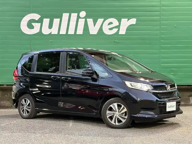 ホンダ フリード＋ G ホンダセンシング 東京都 2022(令4)年 1.3万km クリスタルブラックパール ワンオーナー/Sパッケージ/Cパッケージ/純正SDナビ【VXM-227VFNi】/（フルセグ/BTオーディオ/AppleCarPlay）/バックカメラ/ドライブレコーダー【CS-91FH】/両側パワースライドドア/ホンダセンシング/・アダクティブクルーズコントロール/・車線維持支援システム/・路外逸脱抑制機能/・誤発進抑制機能/前席シートヒーター/LEDヘッドランプ/アクティブコーナリングランプ/ETC/取扱説明書/保証書